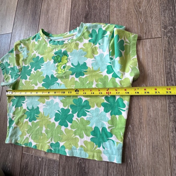 🛍️Care Bears crop tee size large excellent condition - Picture 5 of 6